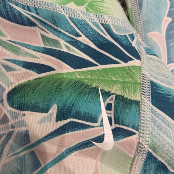 Nike Dri-FIT High-Waist Teal, Aqua and Green Leaf Pattern Legging Capris, S - Picture 4 of 5